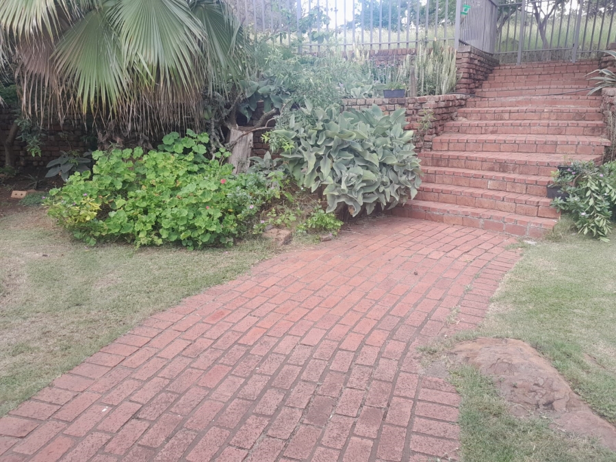 8 Bedroom Property for Sale in Protea Park North West